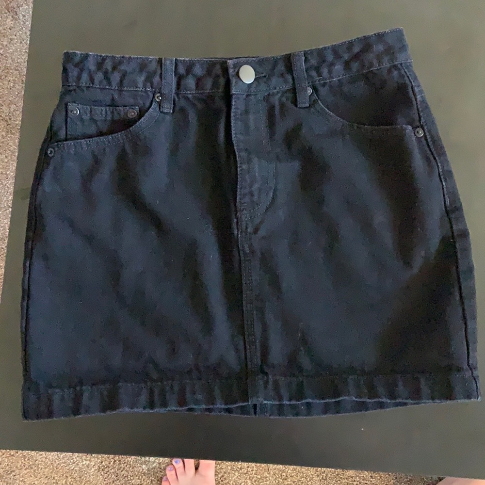 Black Jean forever 21 skirt